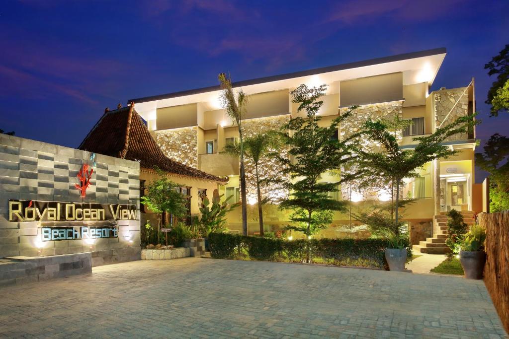 Royal Ocean View
