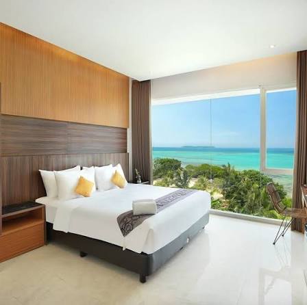 Royal Ocean View