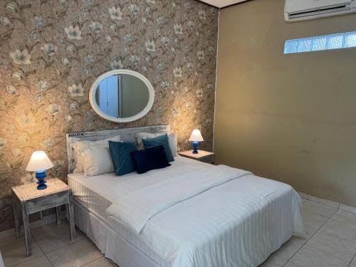 Blue Laguna Inn